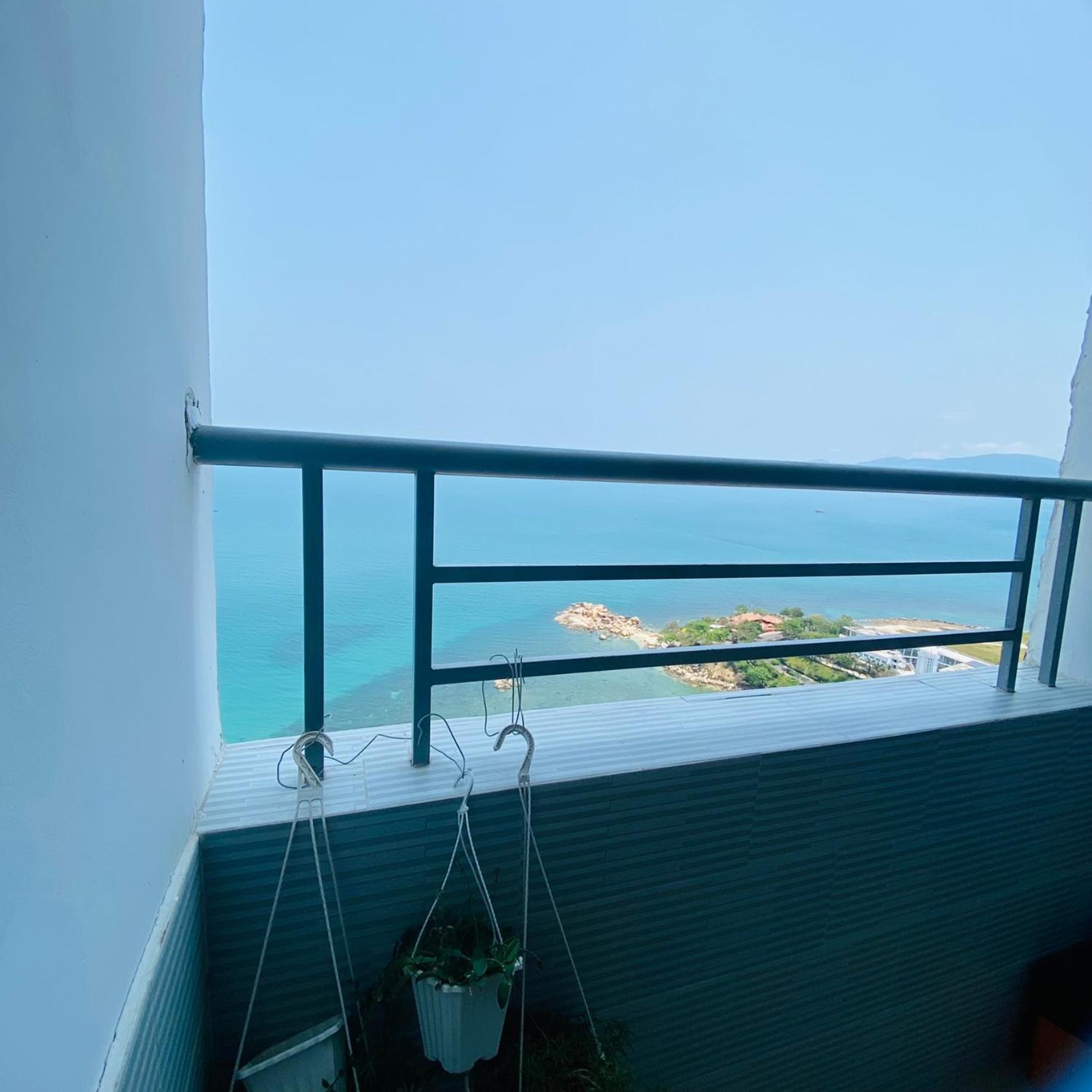 Sweet Homestay Nha Trang - Apartment Sea View Екстер'єр фото
